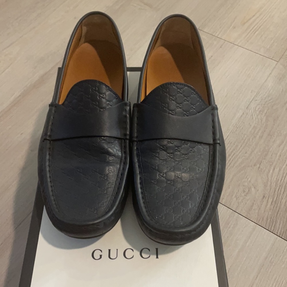 Men’s Gucci Navy Blue Loafers